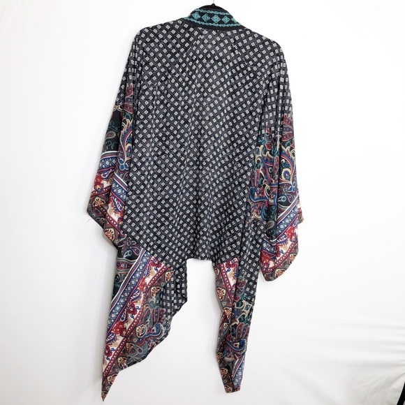 Flying tomato floral bohemian embroidered kimono - Picture 5 of 7